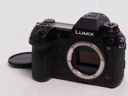 パナソニック DC-S1 ボディ 【中古】(B:640)