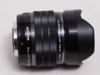 オリンパス M.ZUIKO DIGITAL 8mmF1.8 PRO 【中古】(L:500)