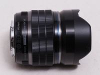 オリンパス M.ZUIKO DIGITAL 8mmF1.8 PRO 【中古】(L:500)