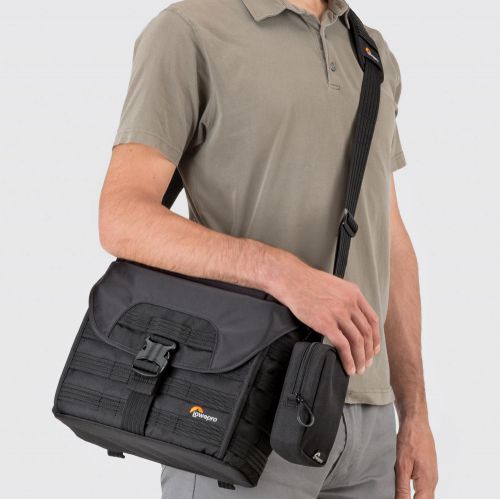 荻窪カメラのさくらや / Lowepro プロタクティックSH180AWショルダー