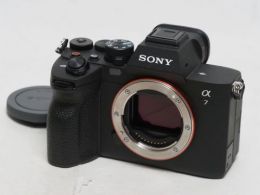 ソニー α7 IV ボディ[ILCE-7M4] 【中古】(B:510)