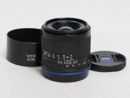 カールツァイス Loxia 35mm F2 ソニーE用 【中古】(L:504)